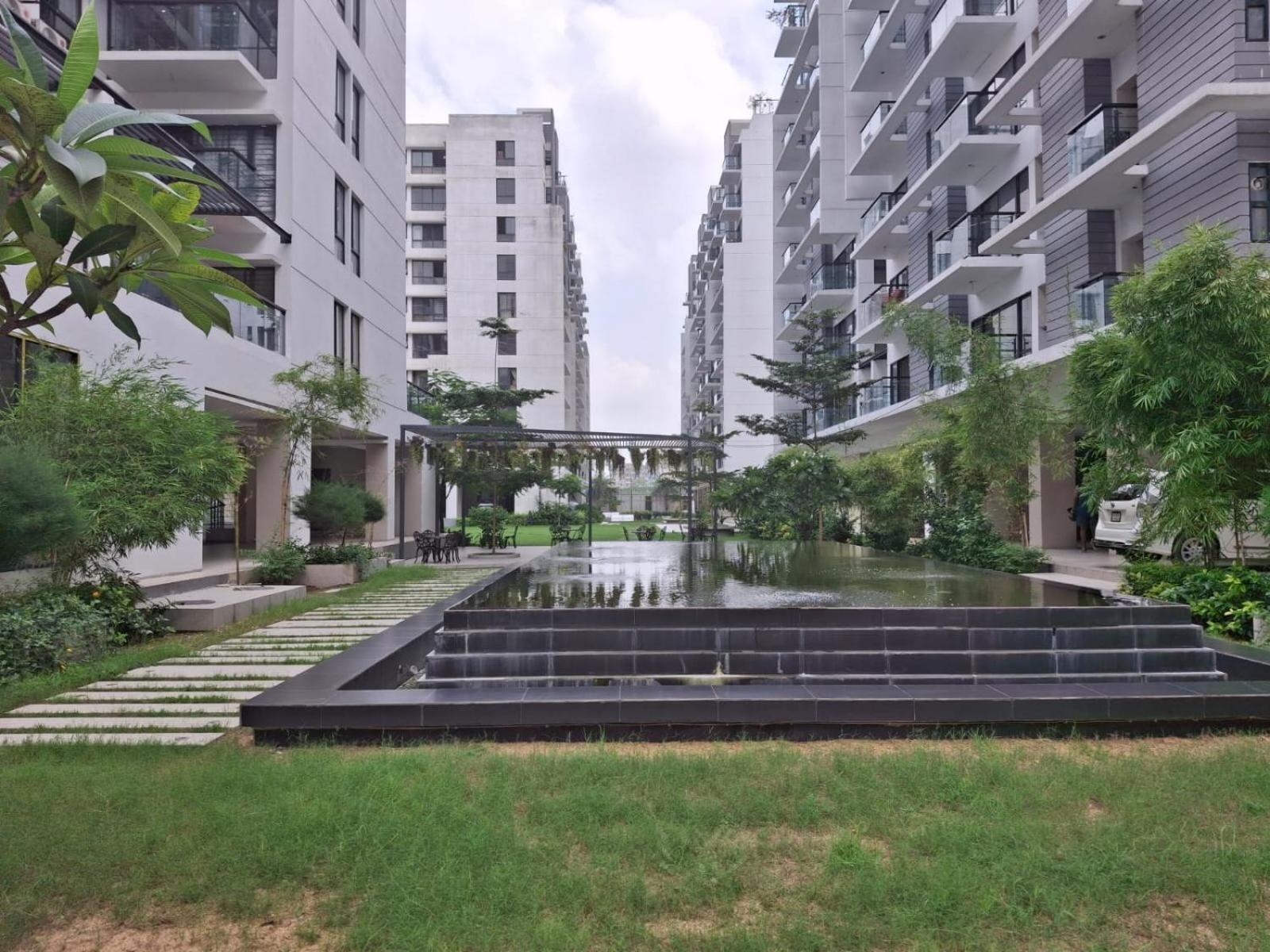 Elegant Secured Family Apartment With Open Space داكا المظهر الخارجي الصورة